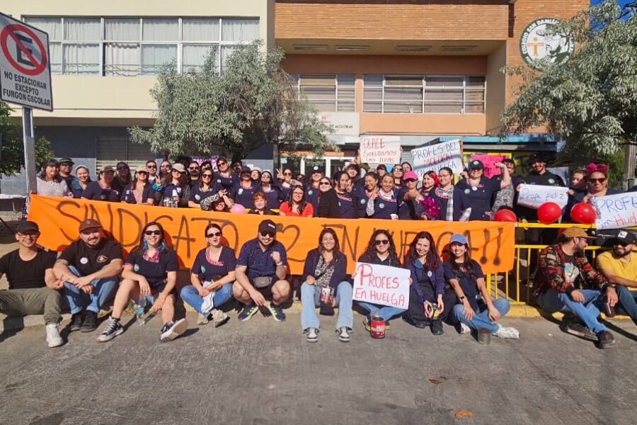 Huelga de profesores en colegio de red Belén Educa advierte debilidad estructural del rol docente