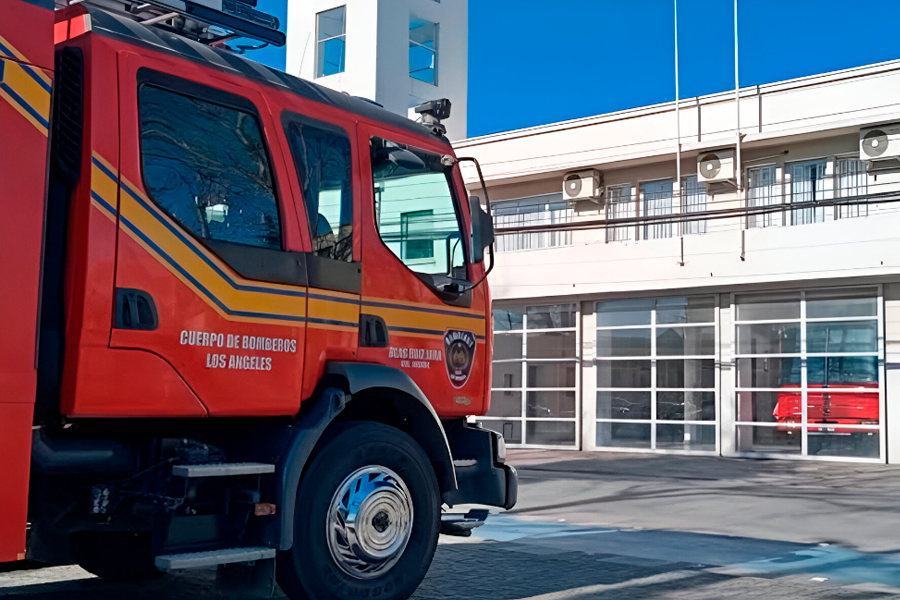Sindicato Cuerpo de Bomberos Los Ángeles logra acuerdo con empleador tras huelga de hambre