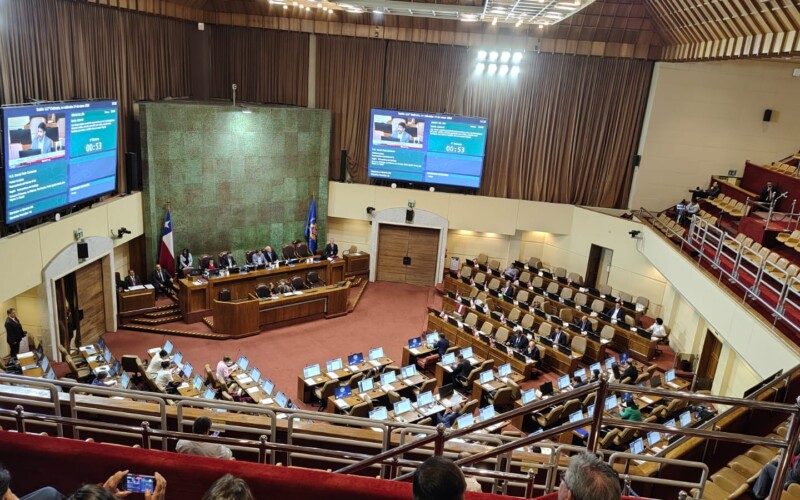 Congreso despacha a ley Reajuste del Sector Público tras ratificar cambios del Senado