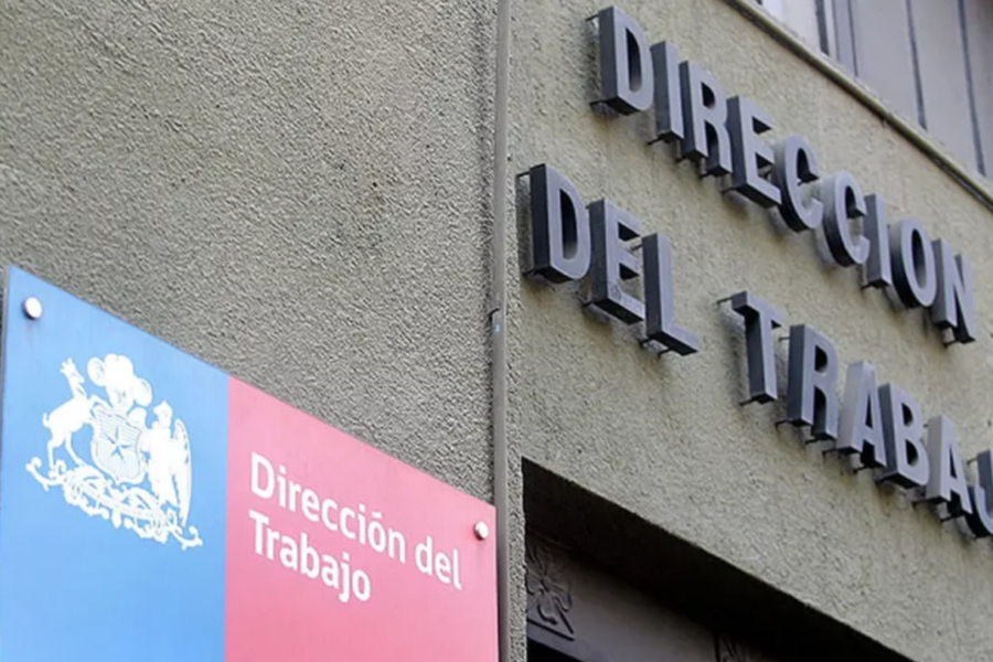 Dirección del Trabajo prohíbe participar en nuevas negociaciones a quienes se cambien de sindicato