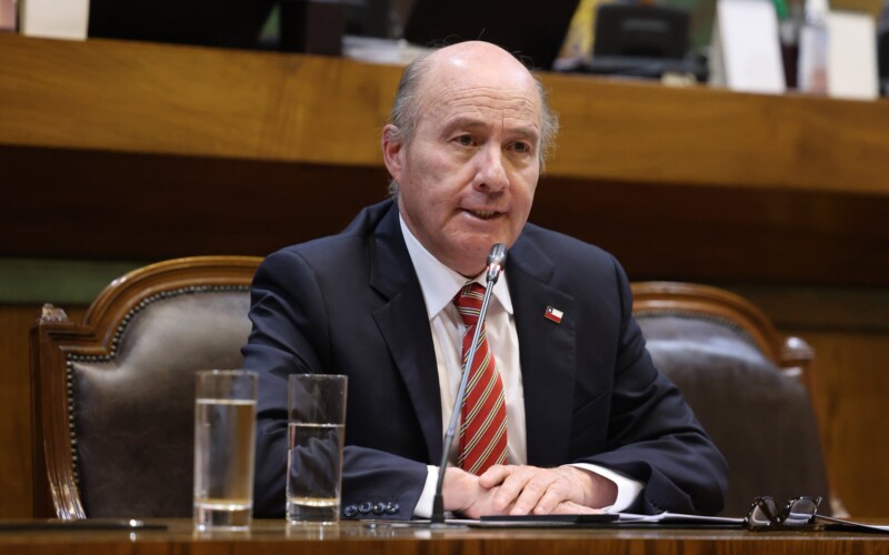 Funcionarios del Servicio de Protección Especializada a la Niñez exigen espacio de diálogo ante reforma al Estatuto Administrativo anunciada por Hacienda