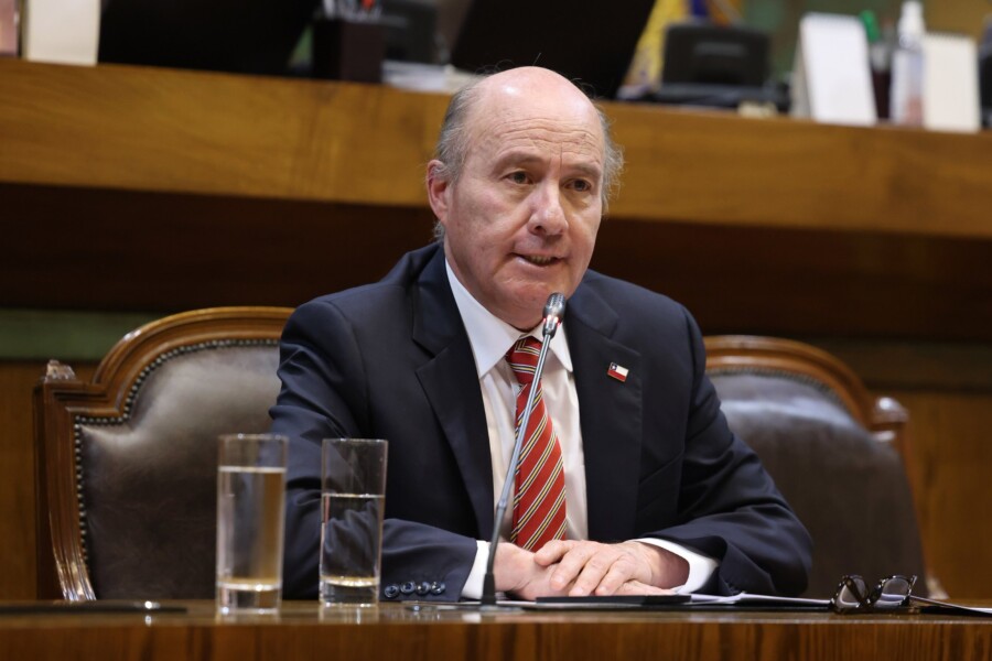 Funcionarios del Servicio de Protección Especializada a la Niñez exigen espacio de diálogo ante reforma al Estatuto Administrativo anunciada por Hacienda