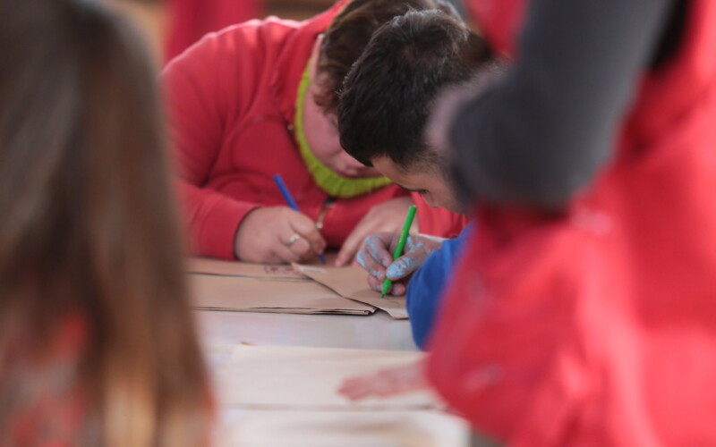 Trabajadores denuncian sobrecarga laboral y escasez de personal en residencias infantiles de Punta Arenas
